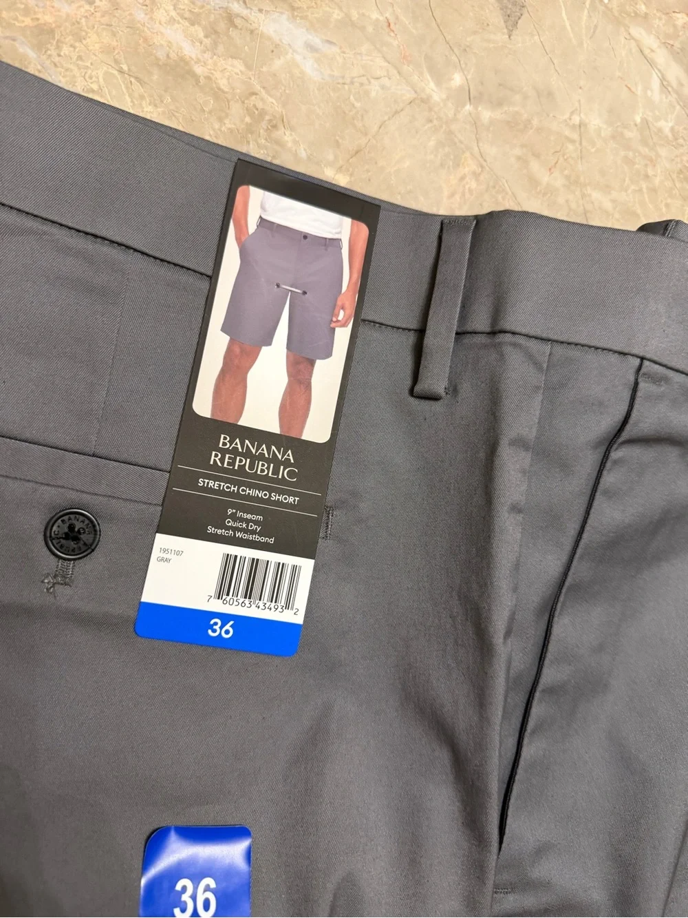 Banana Republic Slate Gray Men’s Flat Front Chino Shorts